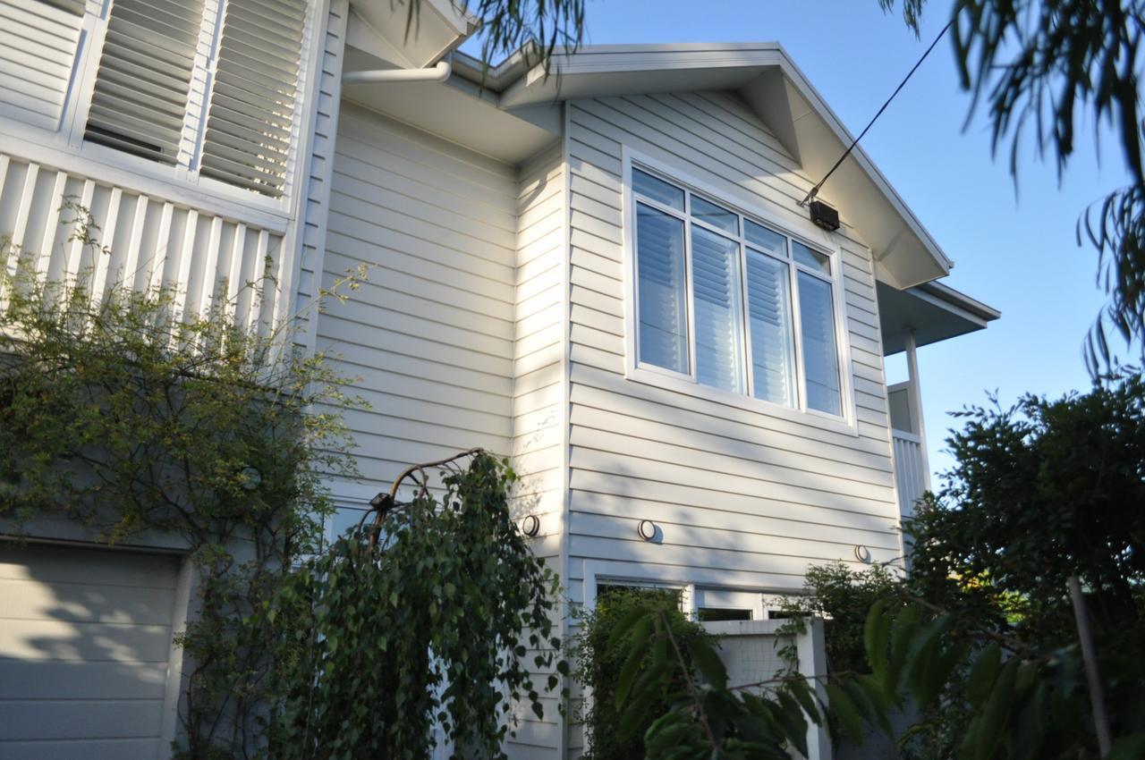Sailaway Beach House Melbourne Exterior photo